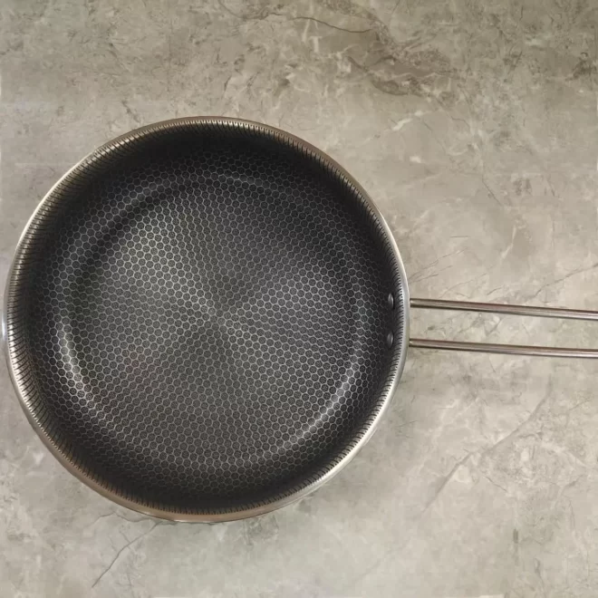 Physical image of the Non-stick frying pan (1)