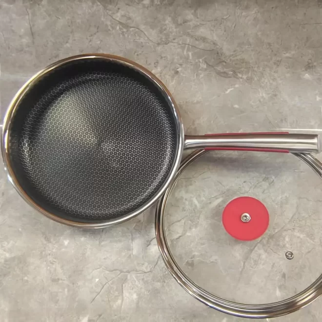 Physical image of the Non-stick frying pan (2)